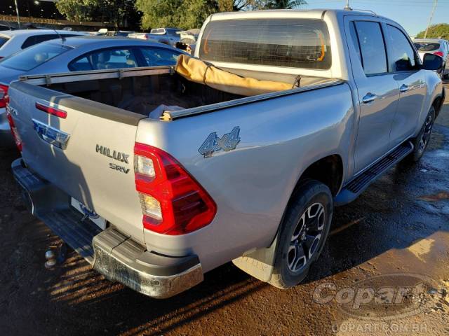 2025 TOYOTA HILUX CD 