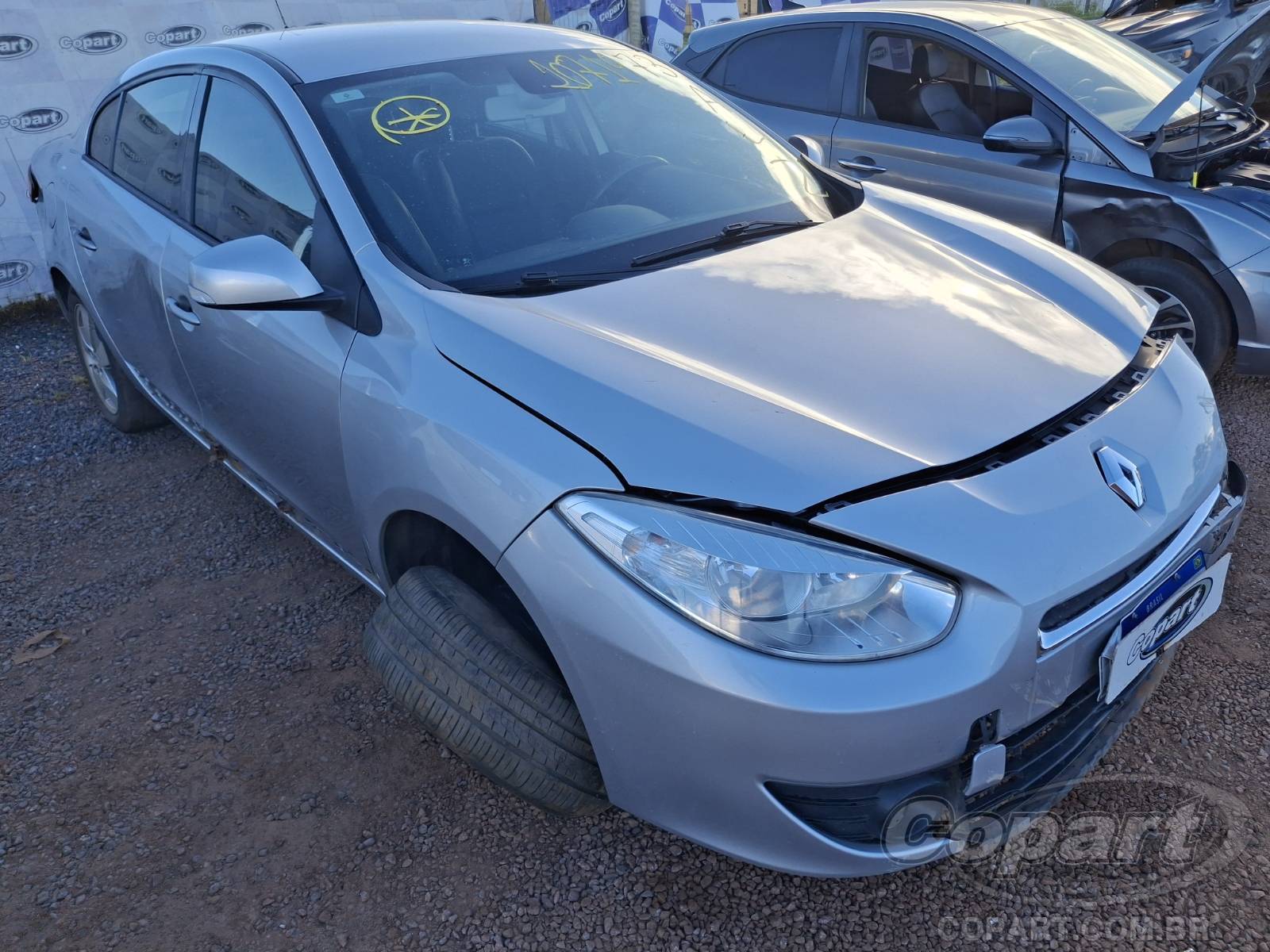 Veículo Renault Fluence Renault Fluence Dynamique 2.0 16V Hi-Flex 2014 2014 em leilão