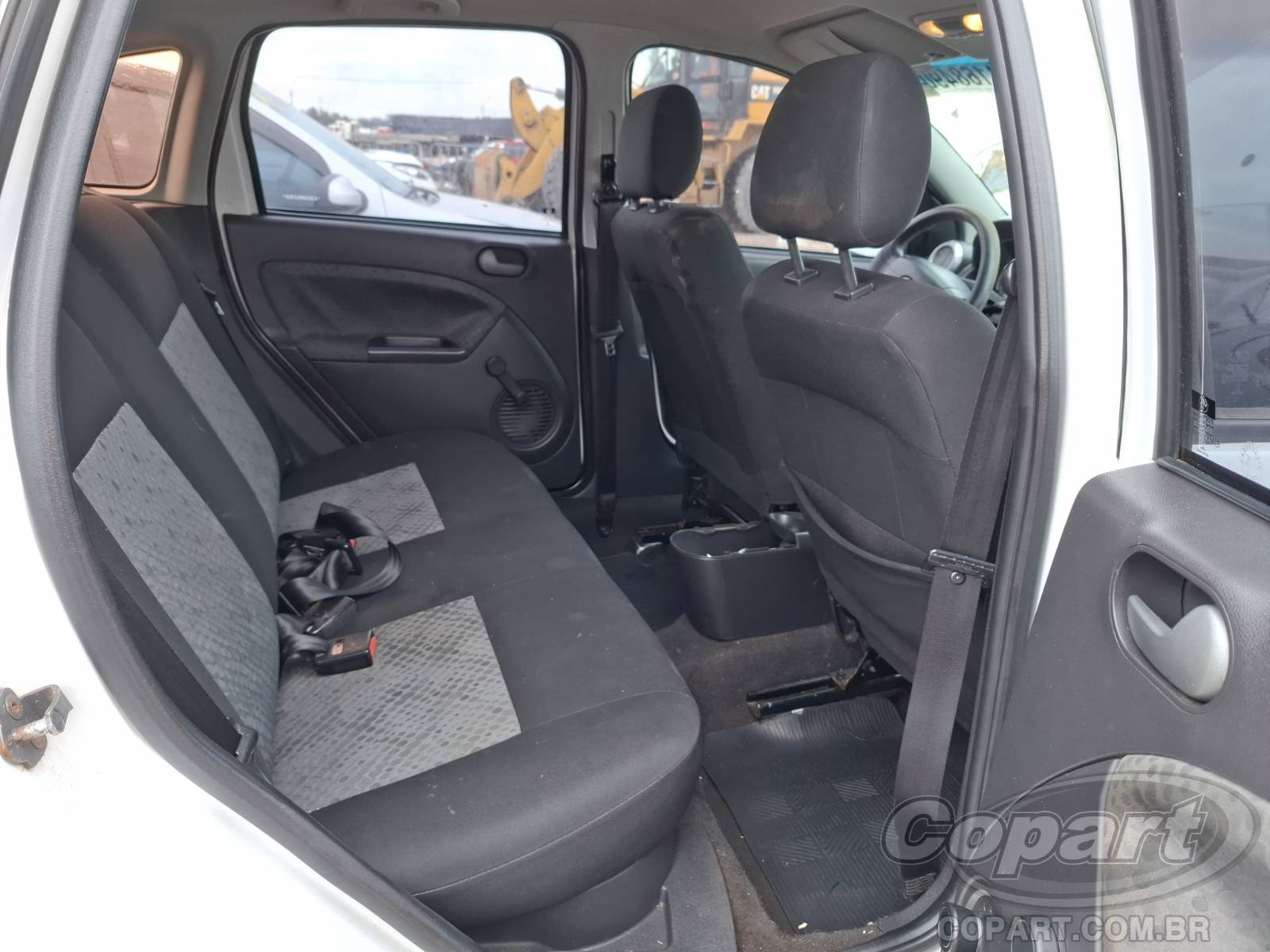 Foto 6 de 12: 2014 FORD FIESTA
