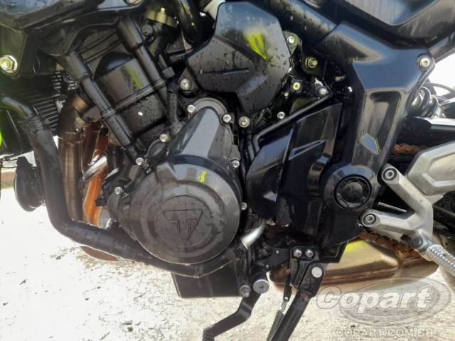 2024 TRIUMPH TRIDENT 