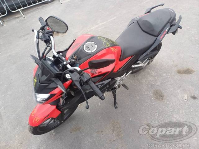 2024 HONDA CB 300F 
