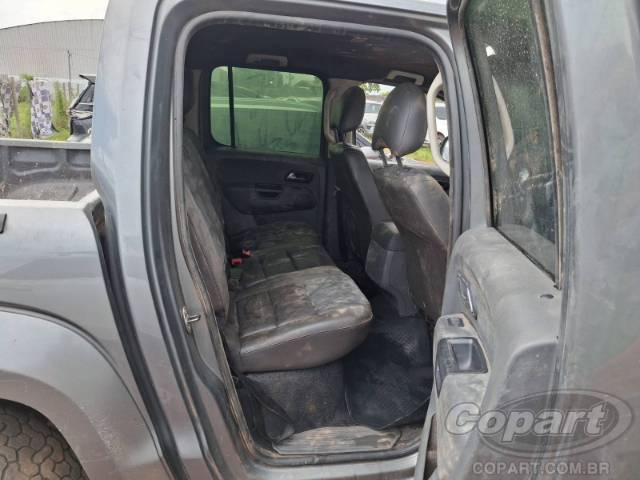 2013 VOLKSWAGEN AMAROK 