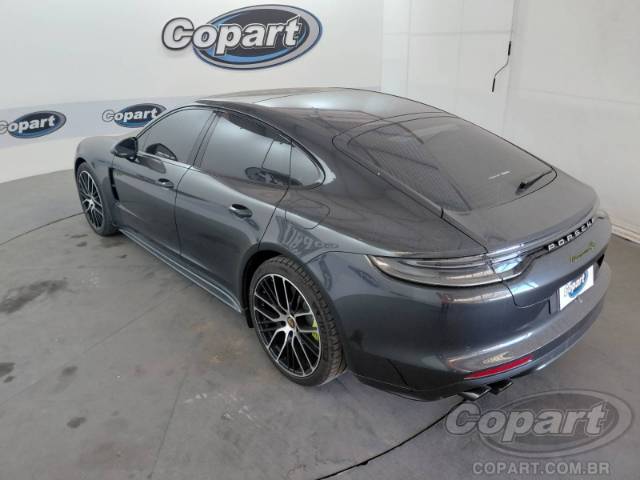 2023 PORSCHE PANAMERA 