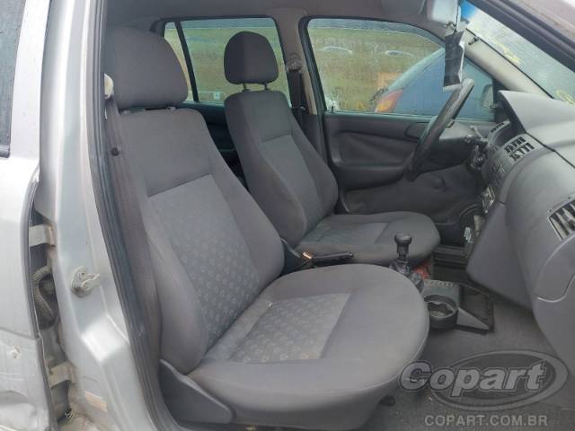 2003 VOLKSWAGEN GOL 