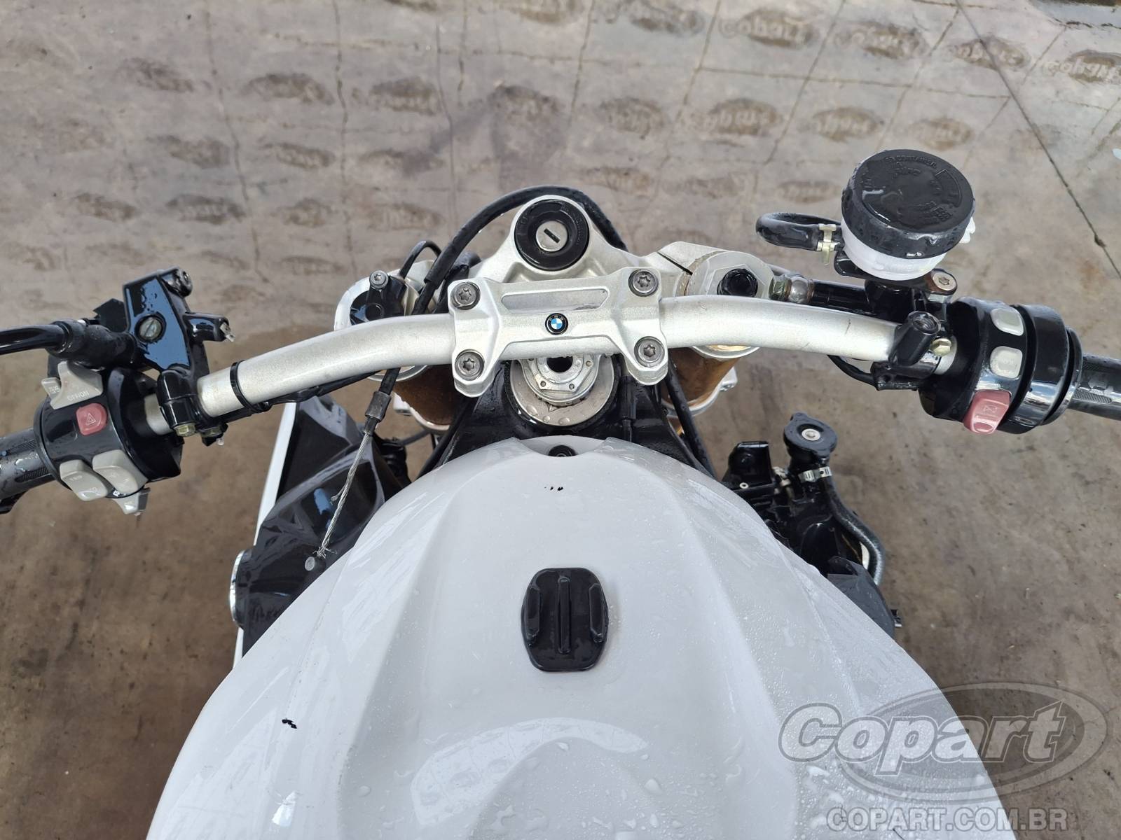 Foto 9 de 10: 2019 BMW S 1000