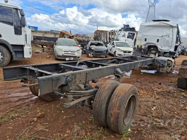 2025 MERCEDES-BENZ Accelo 