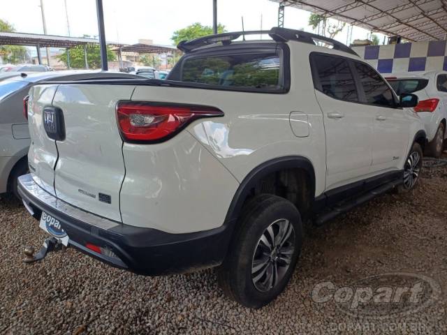 2022 FIAT TORO 