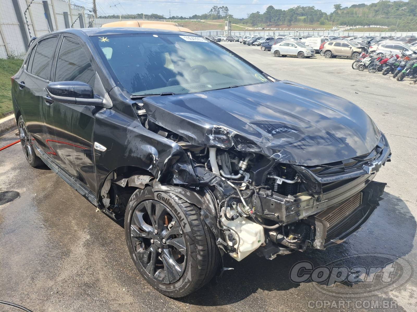 Veículo GM - Chevrolet Onix 2022 CHEVROLET ONIX RS AT 1.0 12V Ecotec Turbo 2023 em leilão