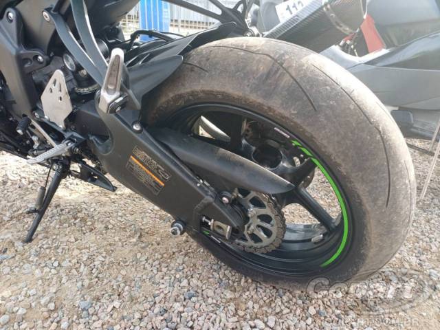 2025 KAWASAKI NINJA ZX-6R 