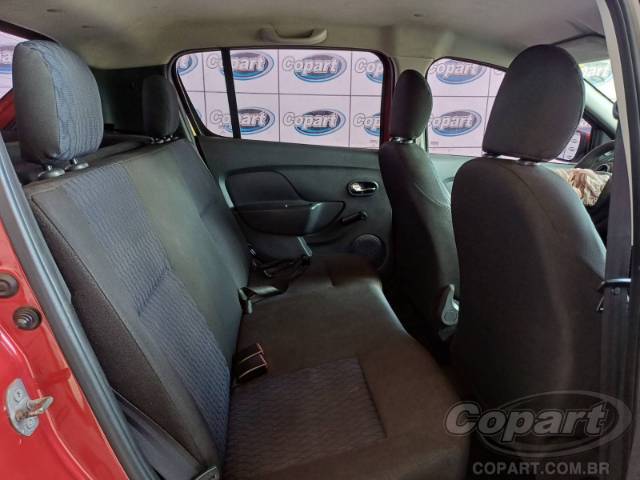 2015 RENAULT SANDERO 