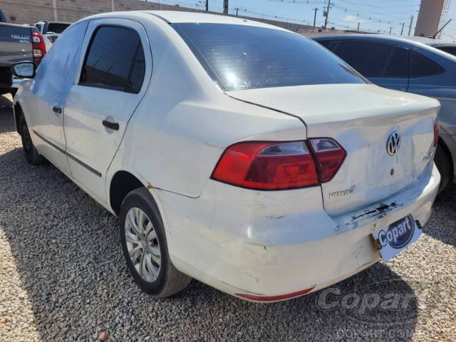 2015 VOLKSWAGEN VOYAGE 