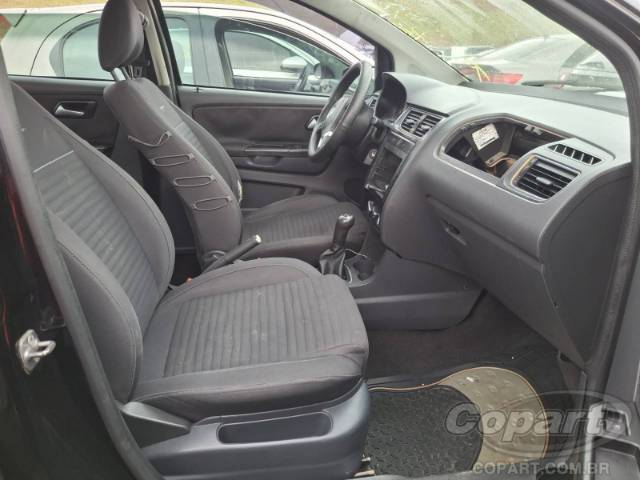 2011 VOLKSWAGEN FOX 