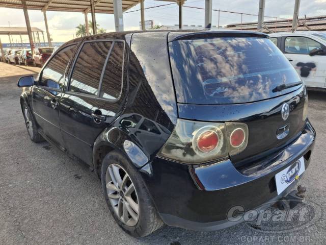 2011 VOLKSWAGEN GOLF 