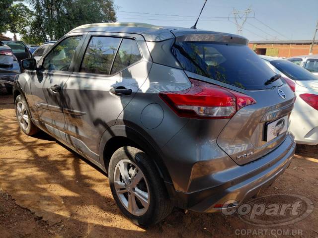 2022 NISSAN KICKS 
