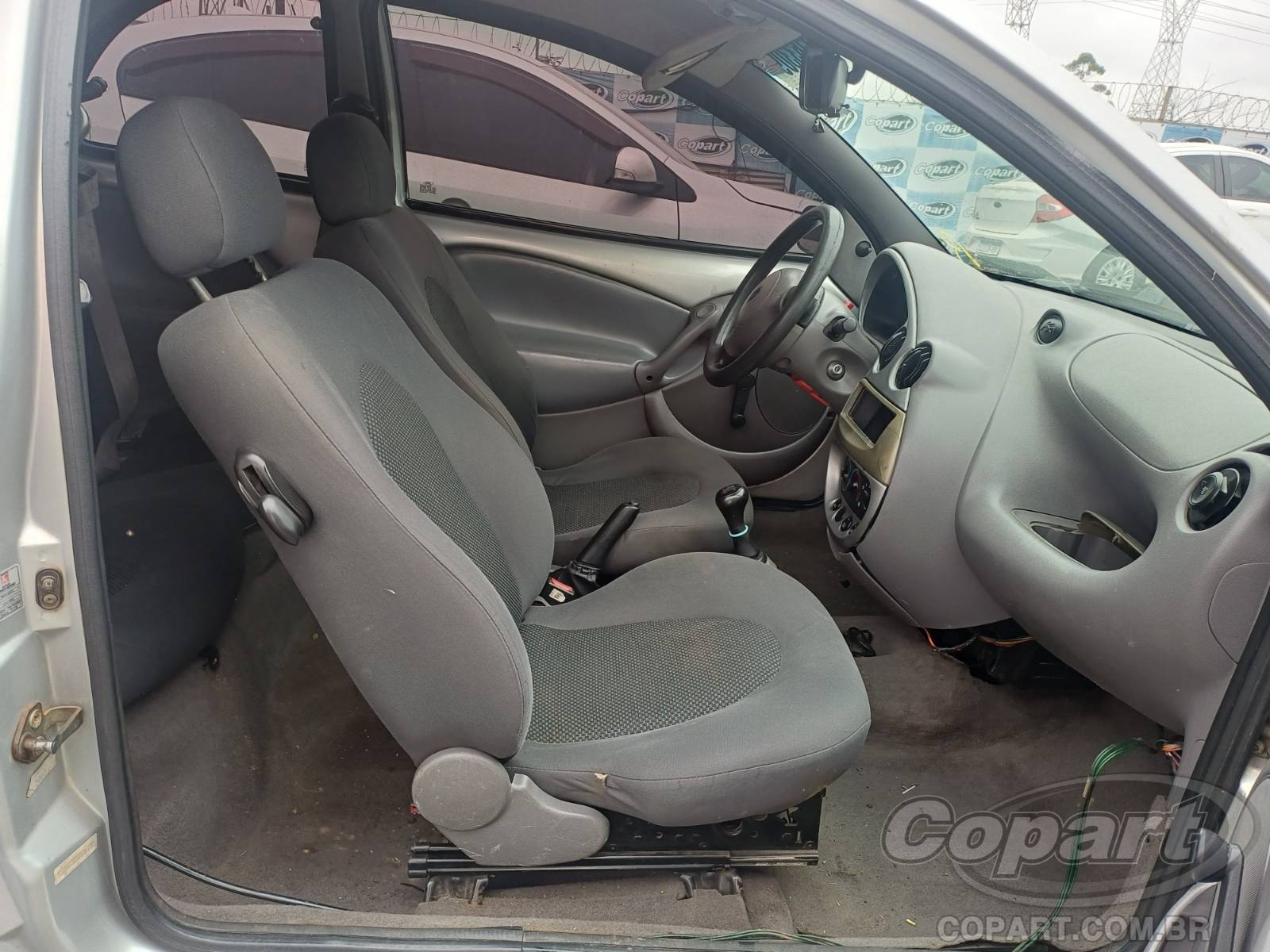 2003 FORD KA — foto 5 de 10