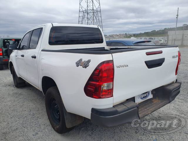 2024 TOYOTA HILUX CD 