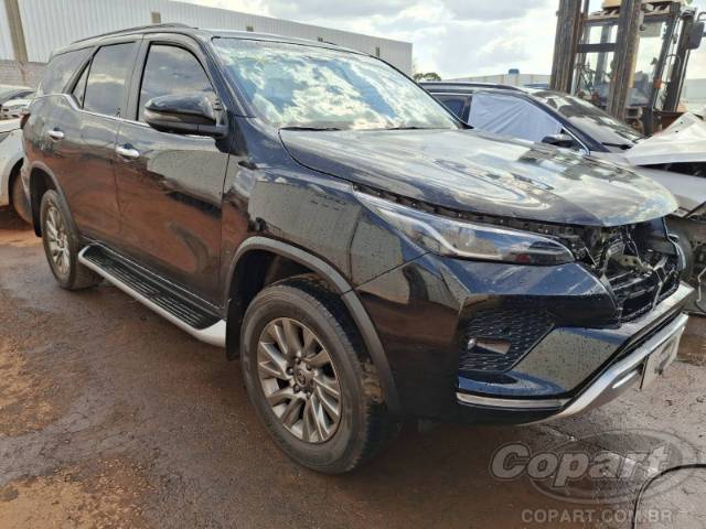 2024 TOYOTA SW4 