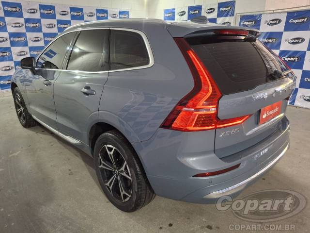 2022 VOLVO XC60 