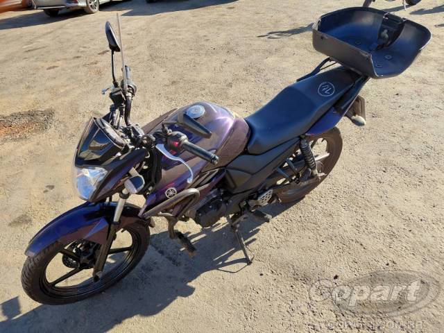 2025 YAMAHA FAZER 