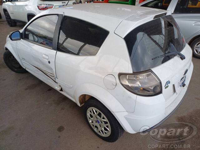 2013 FORD KA 