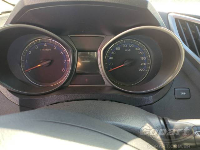 2015 HYUNDAI HB20 
