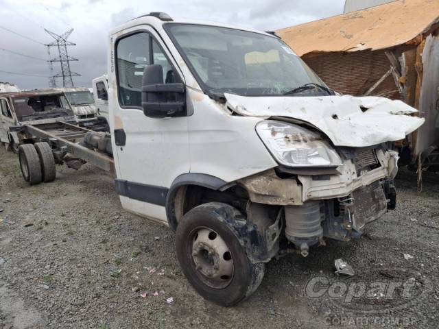 2017 IVECO DAILY CHASSI 