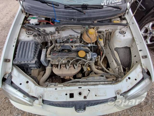 2001 CHEVROLET CORSA 