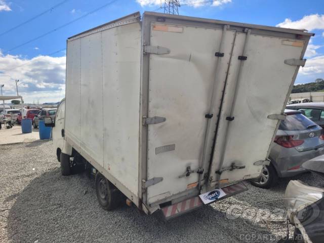 2015 KIA BONGO 