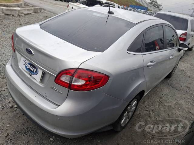 2013 FORD FIESTA SEDAN 