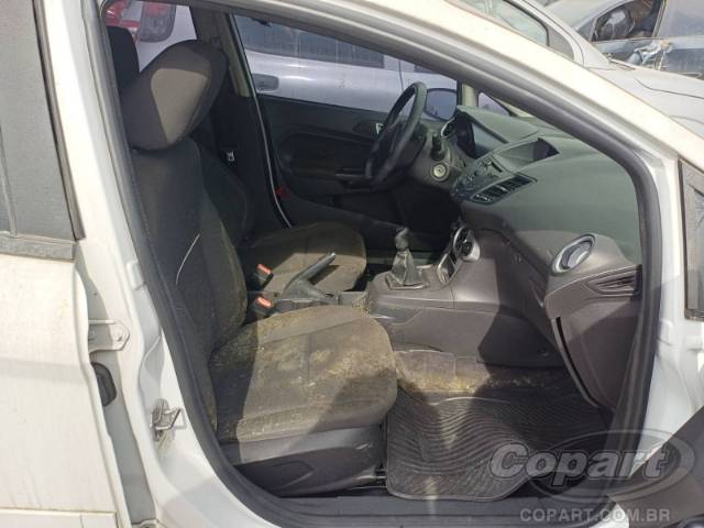 2016 FORD FIESTA 