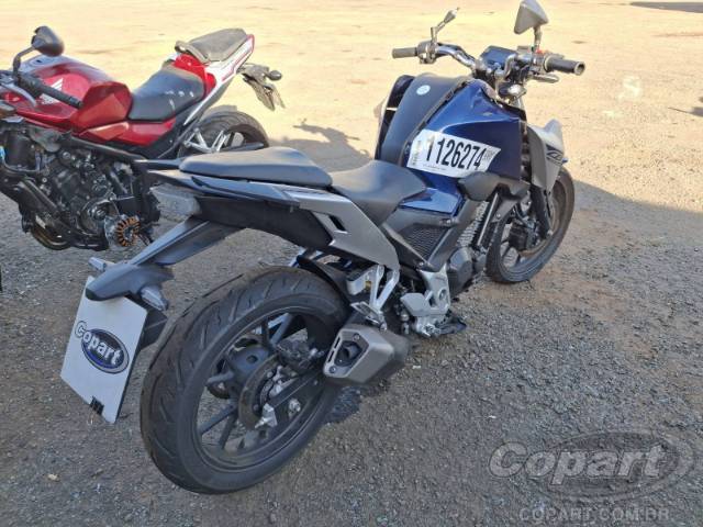 2026 HONDA CB 300F 