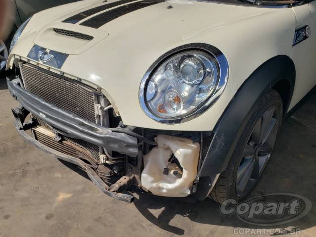 2013 MINI COOPER 