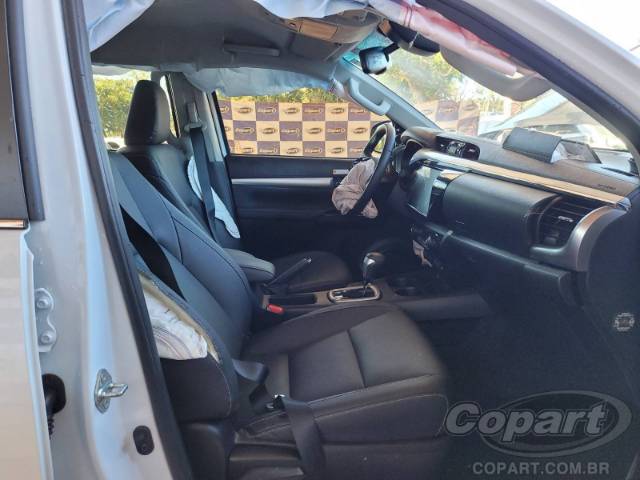 2024 TOYOTA HILUX CD 
