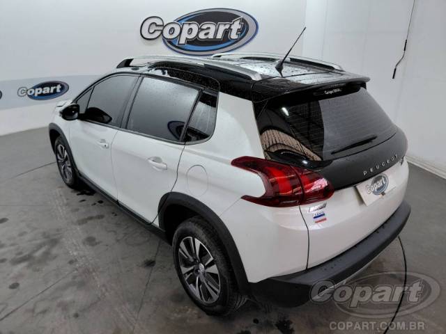 2023 PEUGEOT 2008 