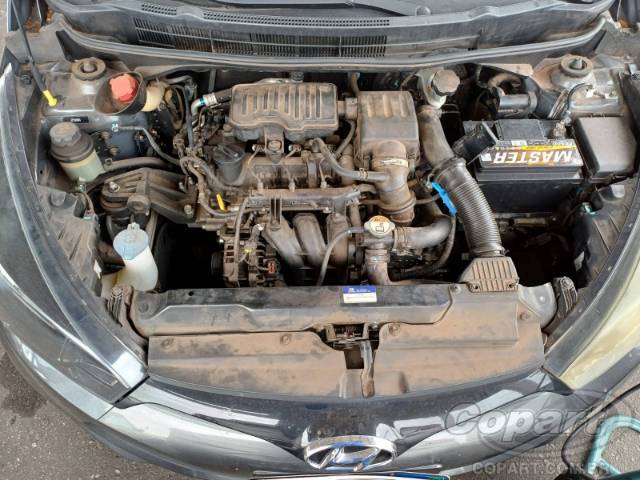 2014 HYUNDAI HB20S 