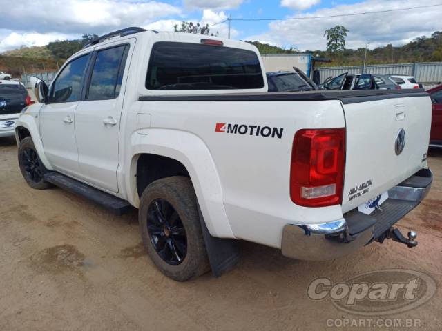 2015 VOLKSWAGEN AMAROK 