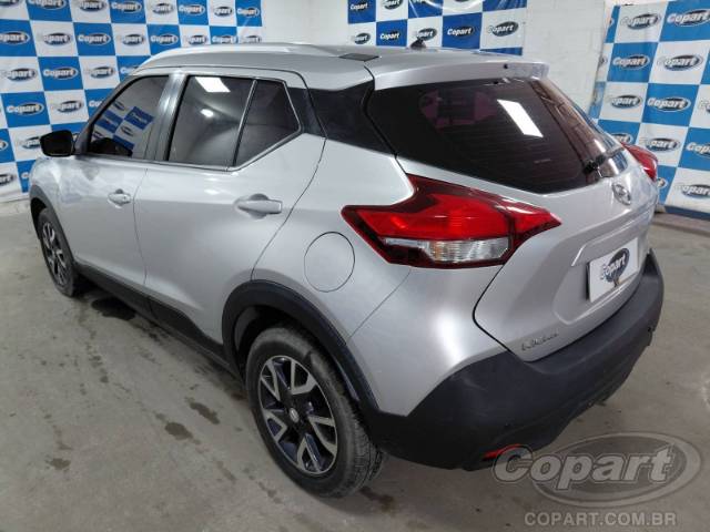 2019 NISSAN KICKS 
