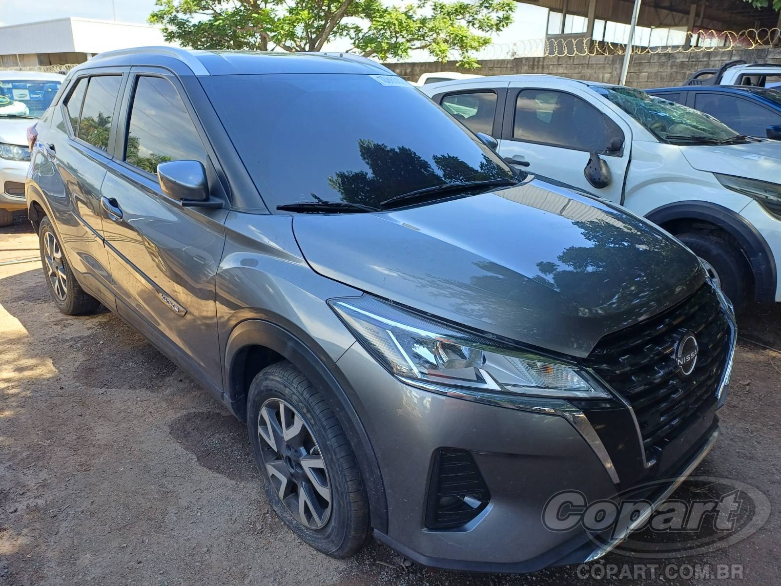 NISSAN KICKS 2023