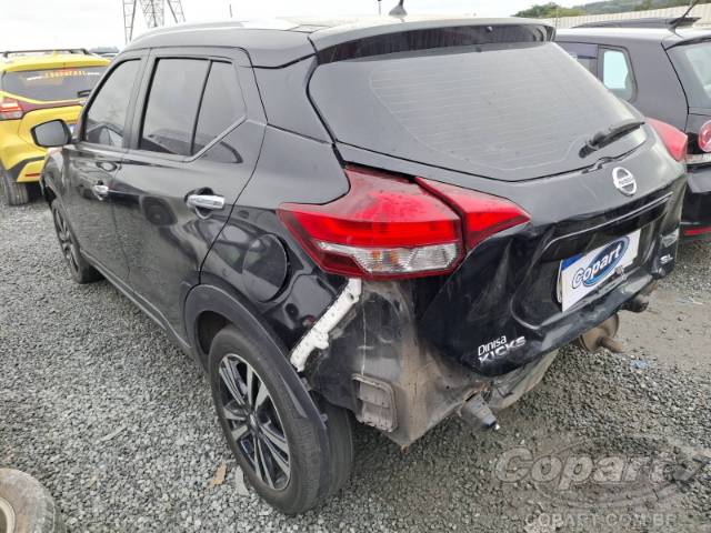 2021 NISSAN KICKS 