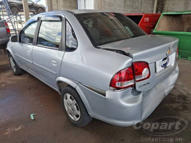 2011 CHEVROLET CLASSIC 