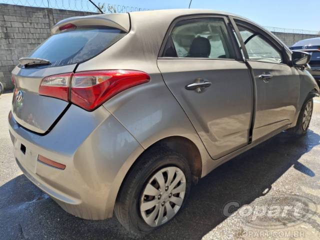 2017 HYUNDAI HB20 