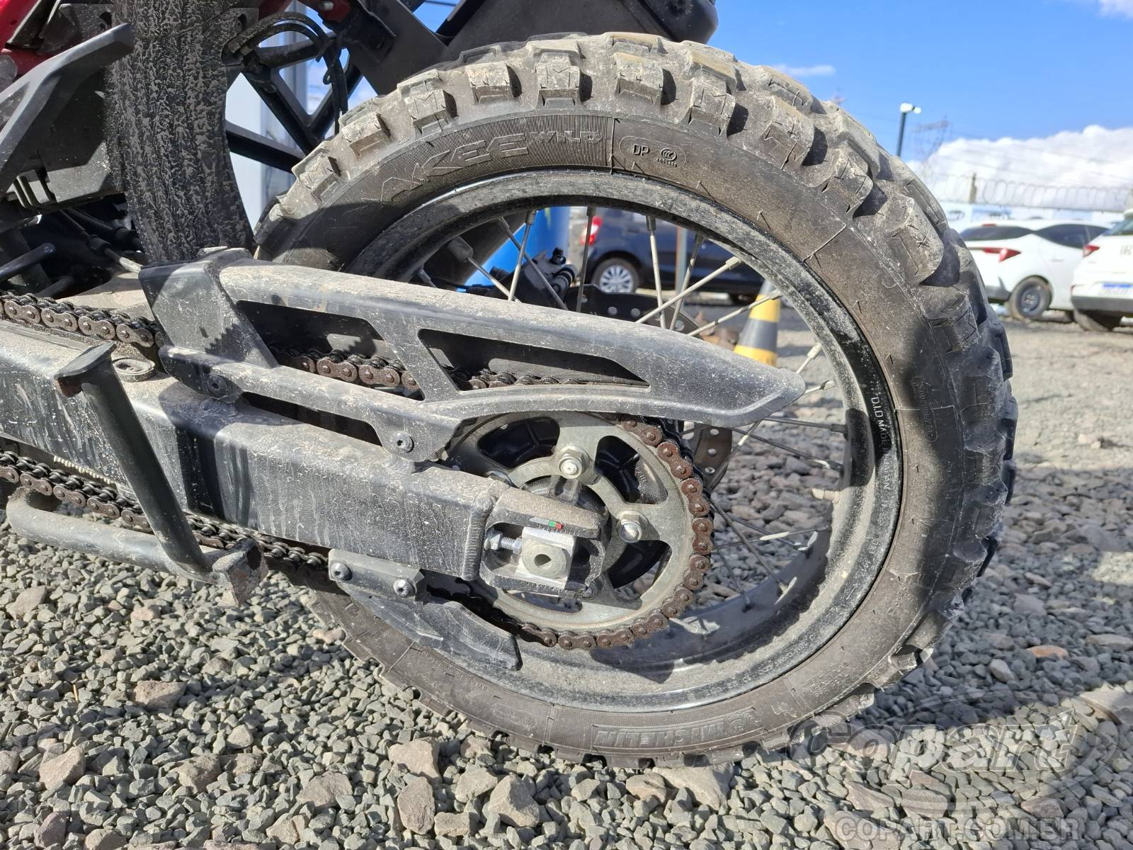 Foto 7 de 10: 2024 HONDA CRF 1100L