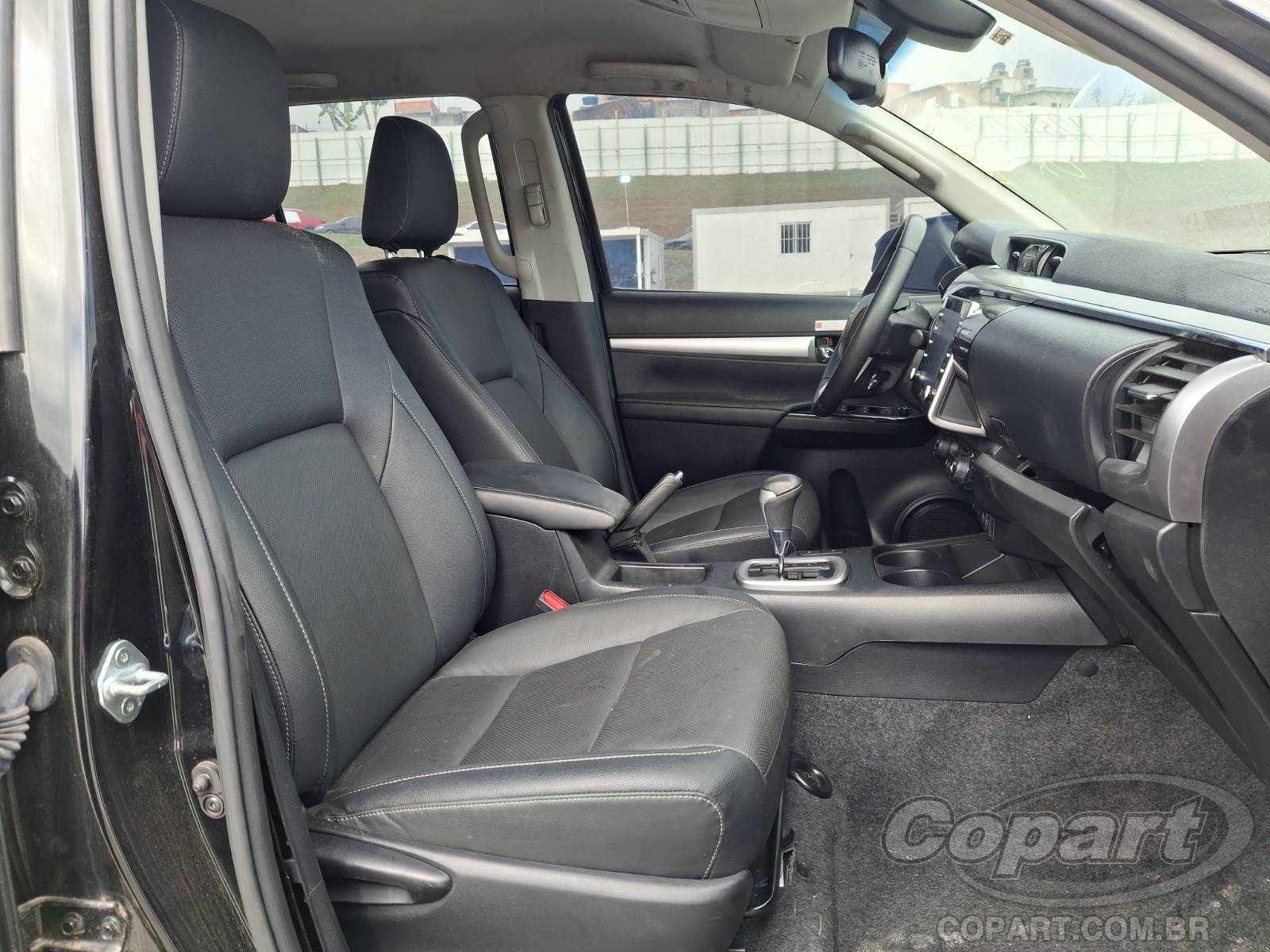 Foto 5: 2023 TOYOTA HILUX CD