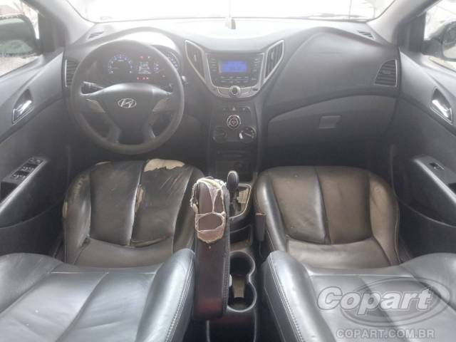 2014 HYUNDAI HB20S 
