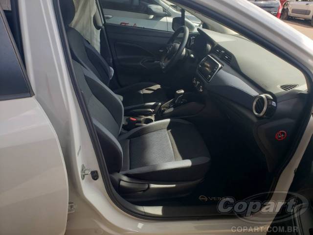 2024 NISSAN VERSA 