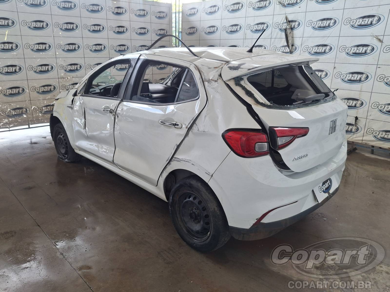 Foto 3: 2020 FIAT ARGO