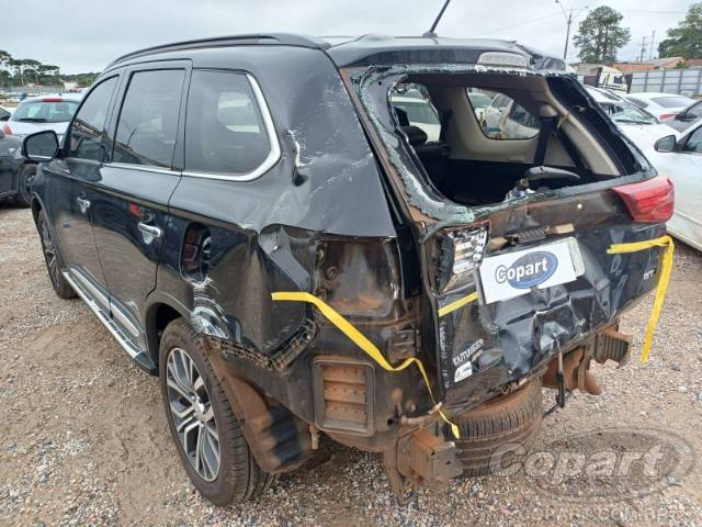 2016 MITSUBISHI OUTLANDER 