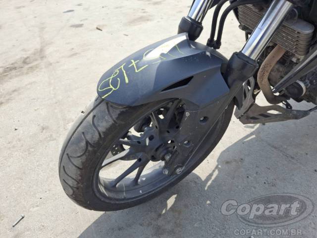 2025 HONDA CB 300F 