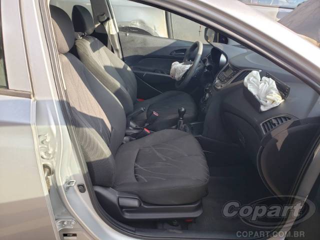 2014 HYUNDAI HB20 