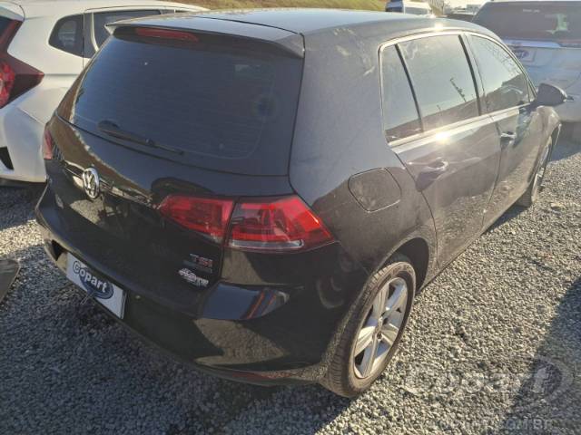 2015 VOLKSWAGEN GOLF 